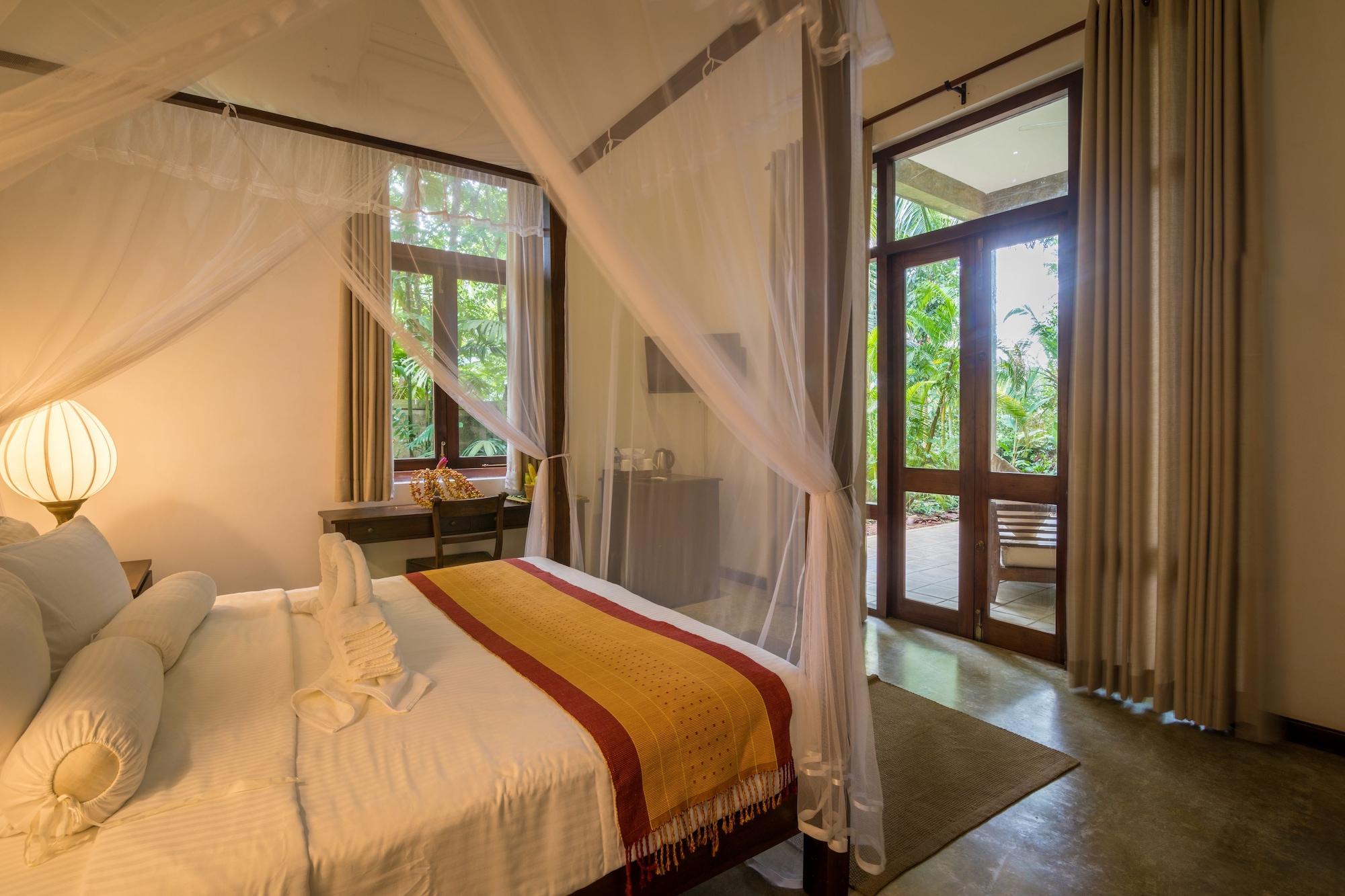 Roman Lake Ayurveda Boutique Resort - Level 1 Certified Ахунгалла Экстерьер фото
