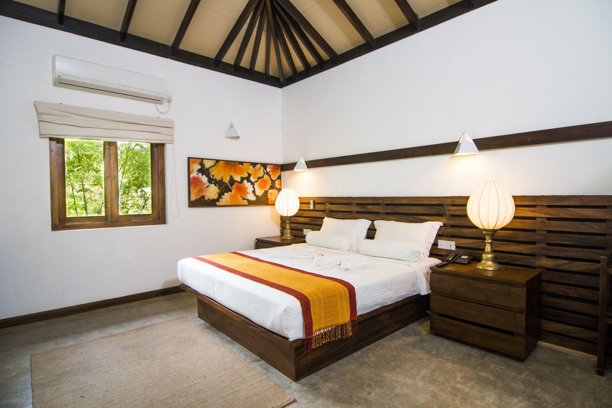 Roman Lake Ayurveda Boutique Resort - Level 1 Certified Ахунгалла Экстерьер фото
