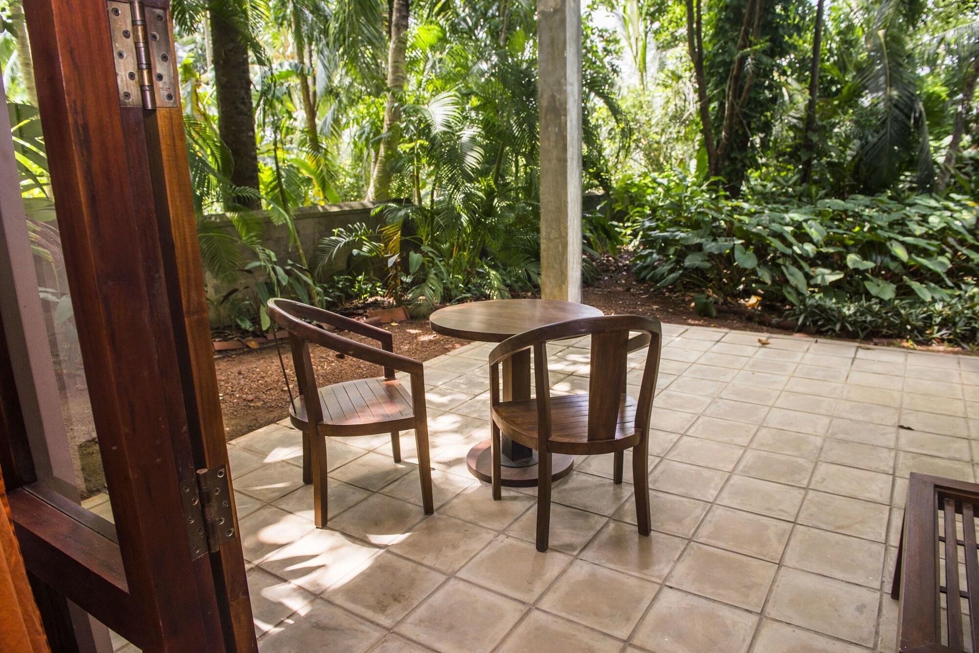 Roman Lake Ayurveda Boutique Resort - Level 1 Certified Ахунгалла Экстерьер фото