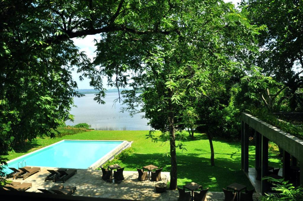 Roman Lake Ayurveda Boutique Resort - Level 1 Certified Ахунгалла Экстерьер фото