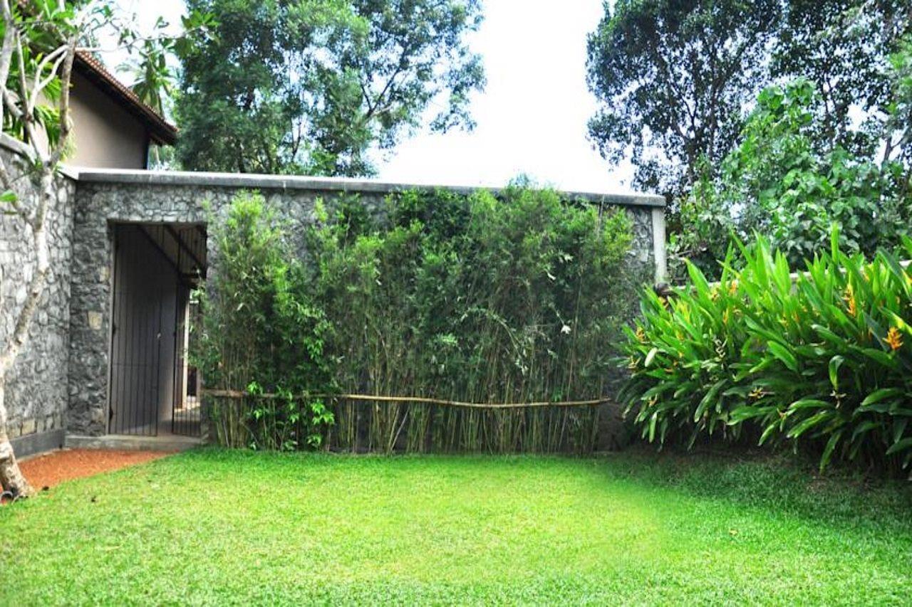 Roman Lake Ayurveda Boutique Resort - Level 1 Certified Ахунгалла Экстерьер фото