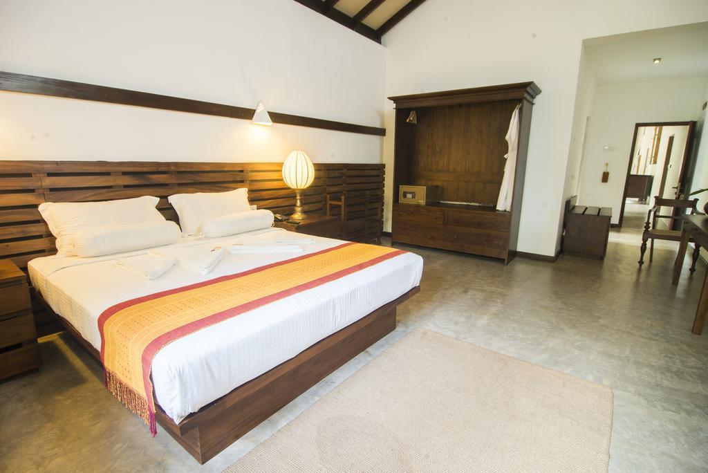 Roman Lake Ayurveda Boutique Resort - Level 1 Certified Ахунгалла Экстерьер фото