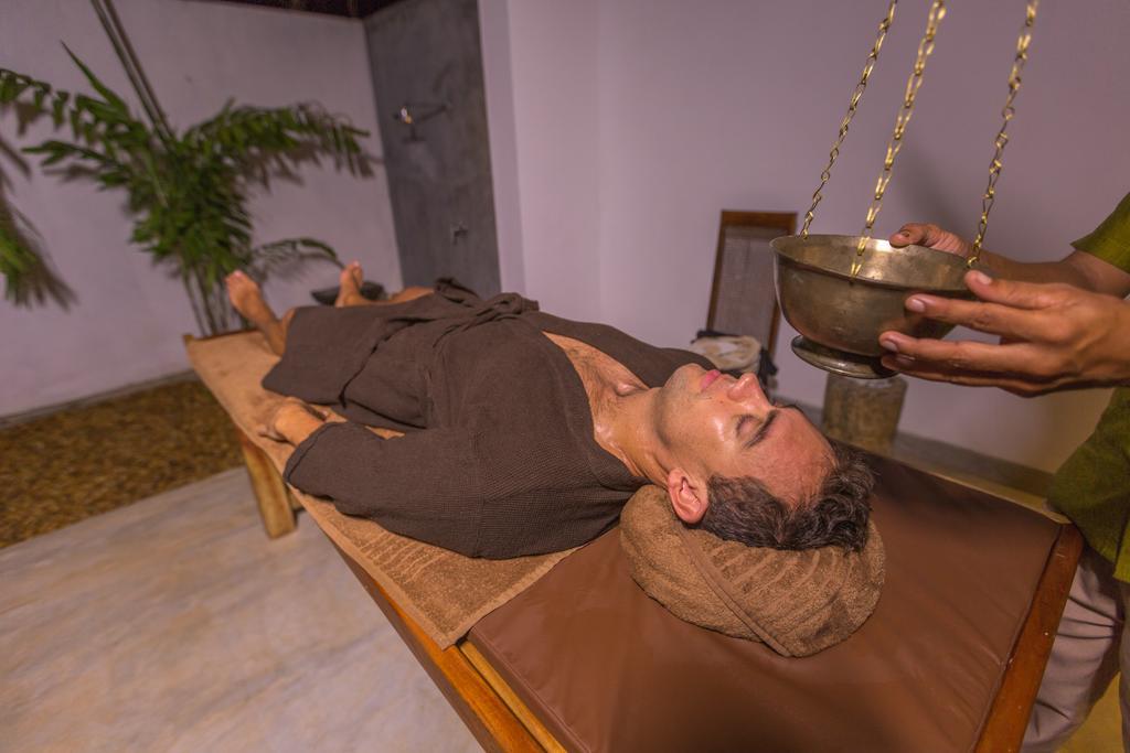Roman Lake Ayurveda Boutique Resort - Level 1 Certified Ахунгалла Экстерьер фото
