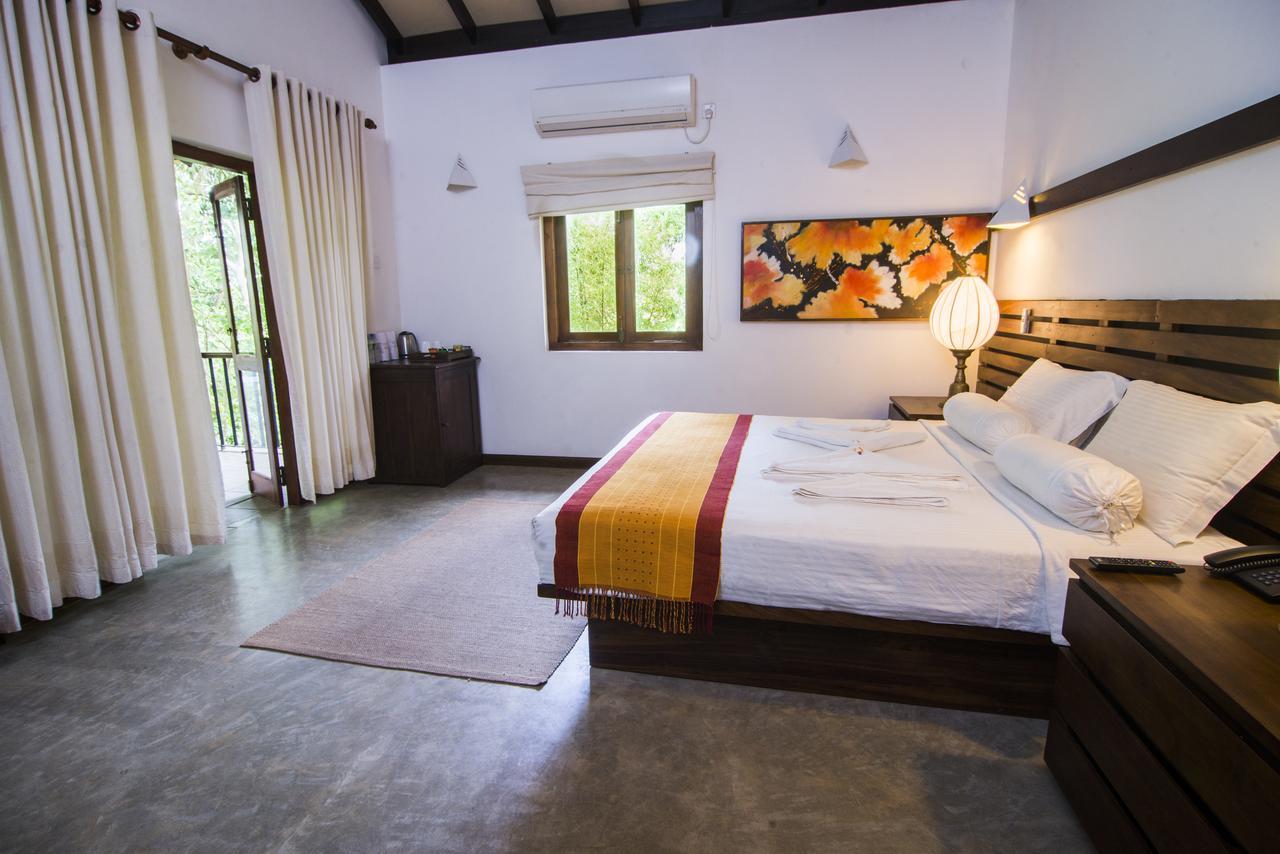 Roman Lake Ayurveda Boutique Resort - Level 1 Certified Ахунгалла Экстерьер фото