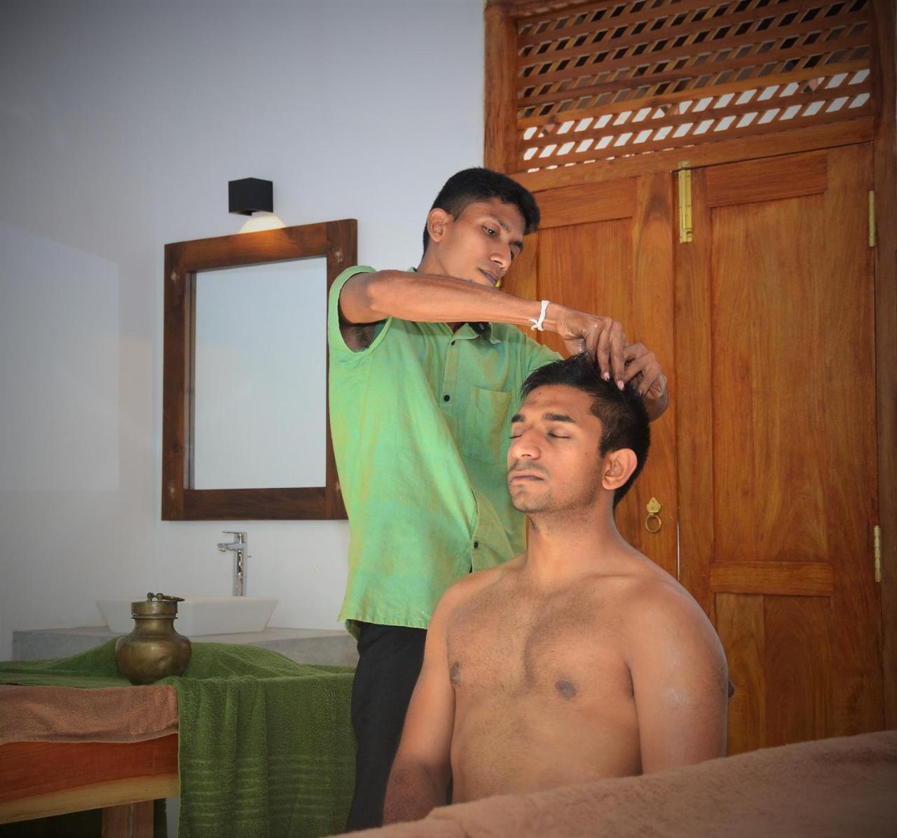 Roman Lake Ayurveda Boutique Resort - Level 1 Certified Ахунгалла Экстерьер фото