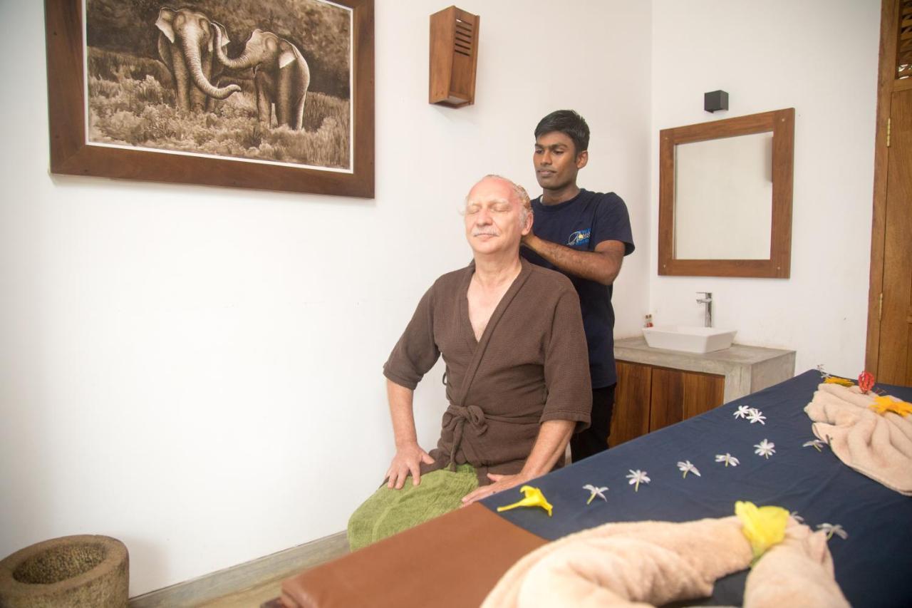 Roman Lake Ayurveda Boutique Resort - Level 1 Certified Ахунгалла Экстерьер фото