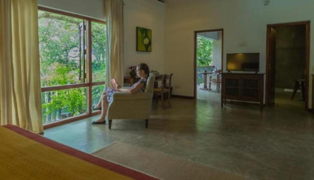 Roman Lake Ayurveda Boutique Resort - Level 1 Certified Ахунгалла Экстерьер фото